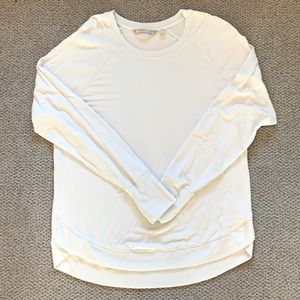 Like new!! Athleta Mindset Sweatshirt.